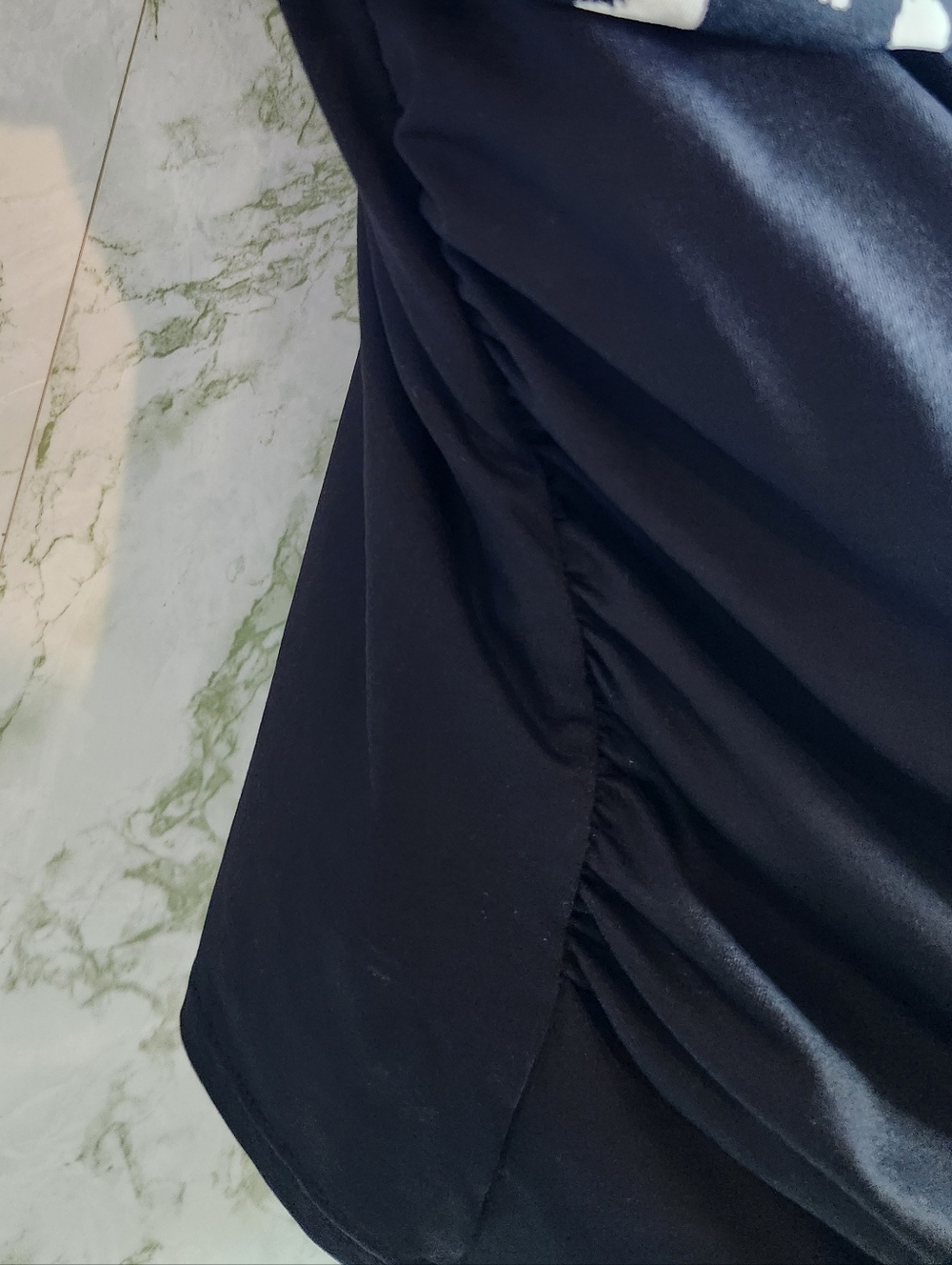 LANDS' END SWIM TOP - Picture 6 of 13